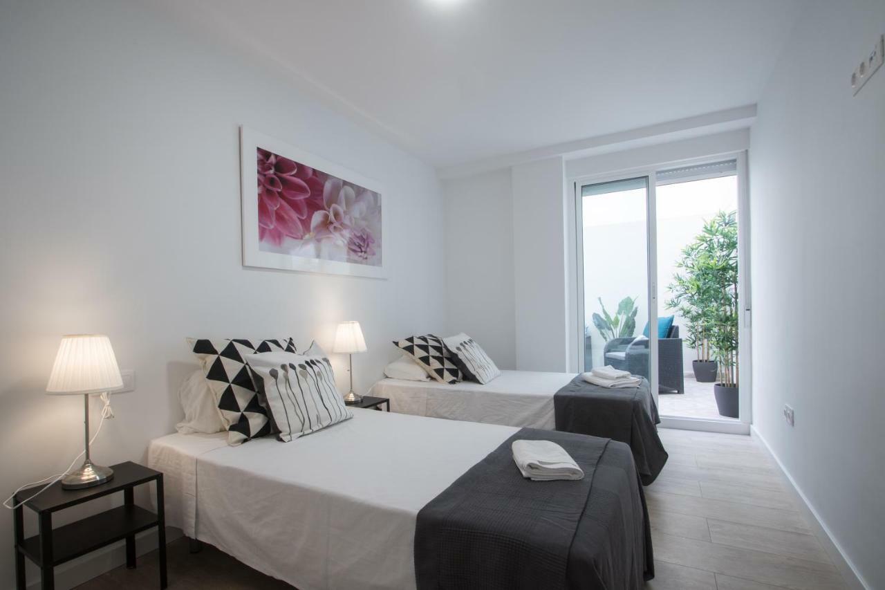 Stylish *New* Apartment In Alicante W/ 4 Bedrooms Экстерьер фото